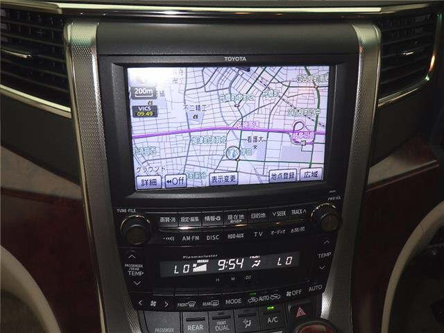 TOYOTA ALPHARD 2010
