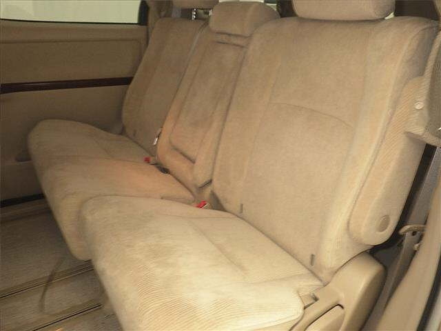 TOYOTA ALPHARD 2010