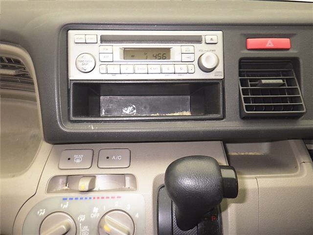 HONDA LIFE 2010
