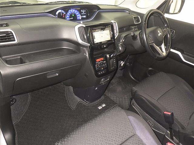 MITSUBISHI DELICA D2 2017