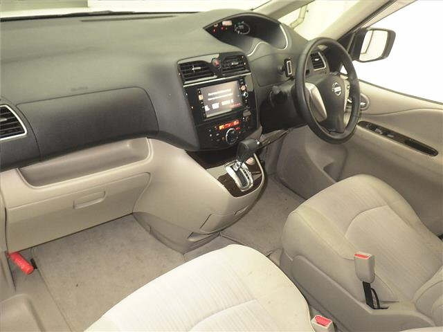 NISSAN SERENA 2012