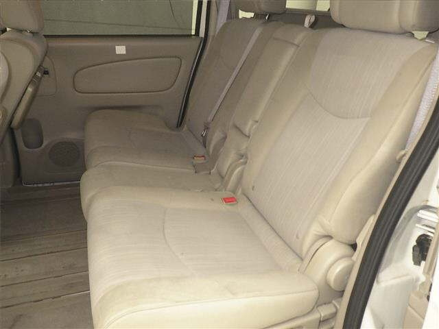 NISSAN SERENA 2012