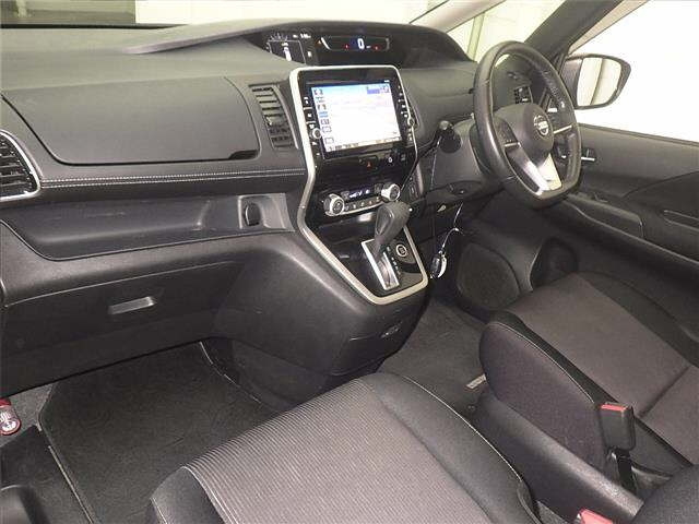 NISSAN SERENA 2018