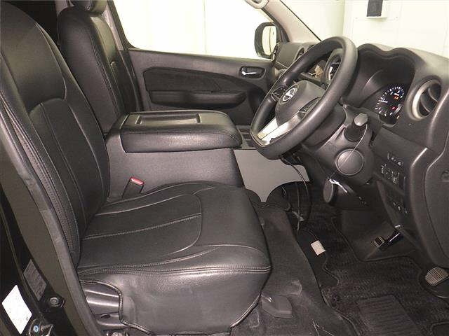 NISSAN CARAVAN VAN 2023