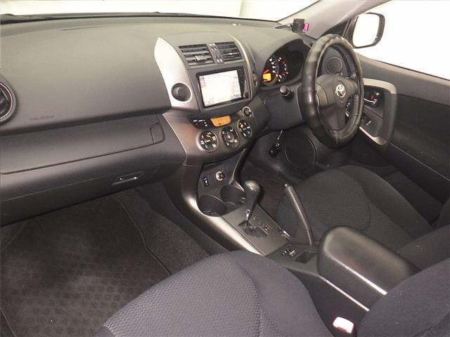 TOYOTA RAV4 2009