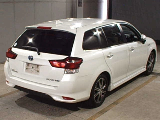TOYOTA COROLLA FIELDER 2016