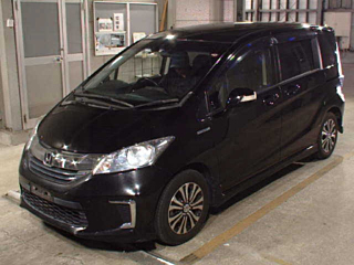 HONDA FREED 2013