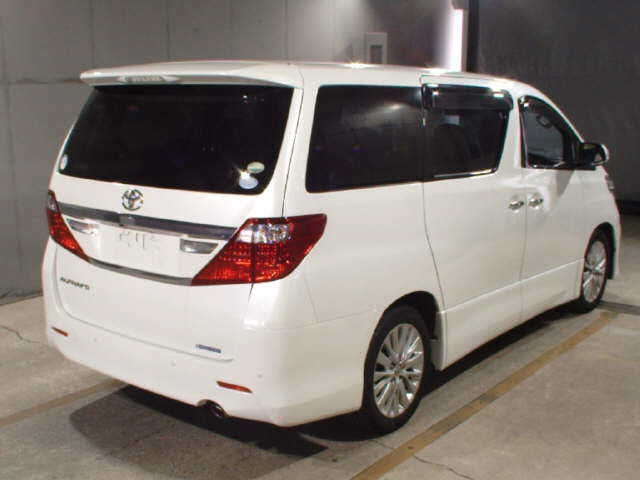 TOYOTA ALPHARD 2014