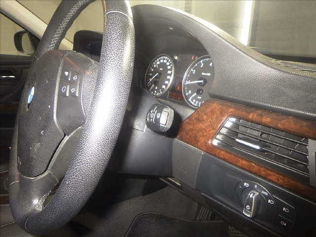 BMW 3 SERIES 2010