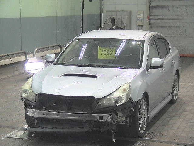 SUBARU LEGACY B4 2013
