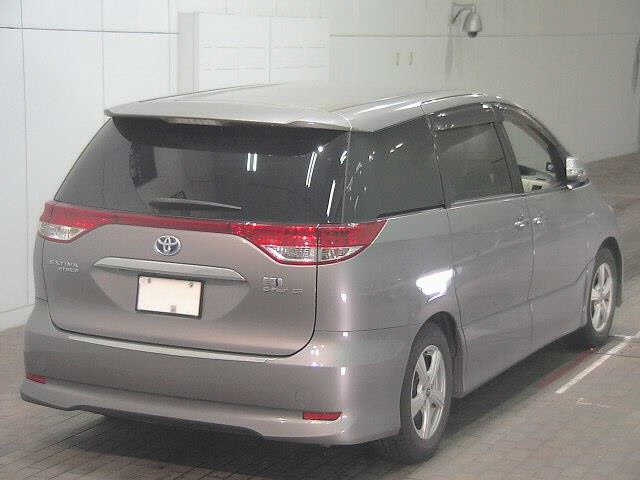 TOYOTA ESTIMA HYBRID 2012