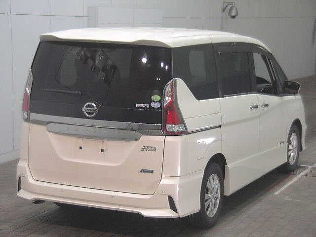 NISSAN SERENA 2017