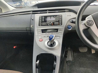 TOYOTA PRIUS 2014