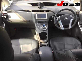 TOYOTA PRIUS 2010