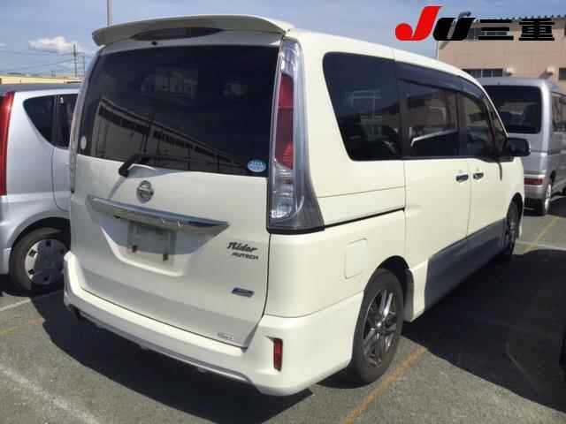 NISSAN SERENA 2012