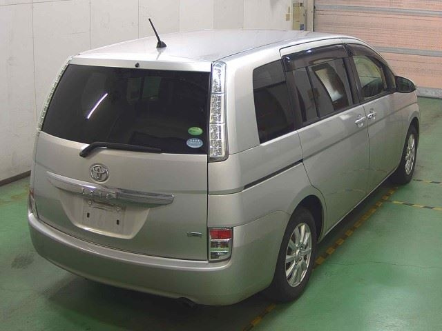 TOYOTA ISIS 2014
