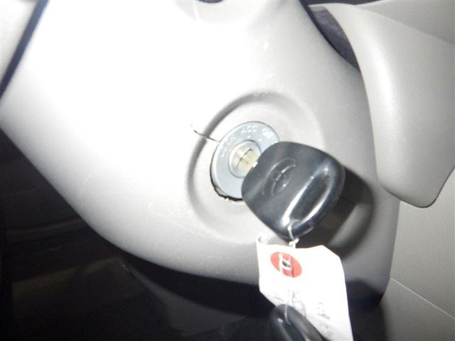 TOYOTA PIXIS SPACE 2015