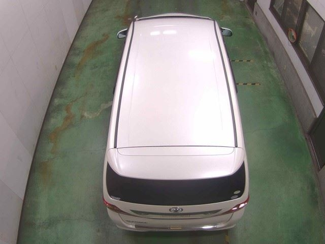 TOYOTA ALPHARD 2008