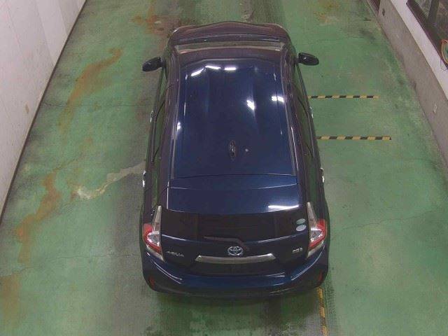 TOYOTA AQUA 2018