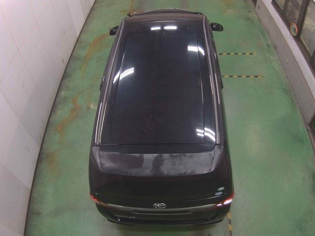 TOYOTA ALPHARD 2012