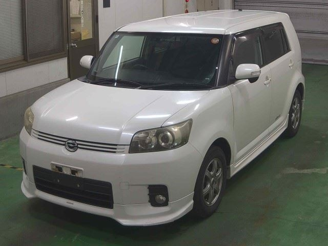 TOYOTA COROLLA RUMION 2010