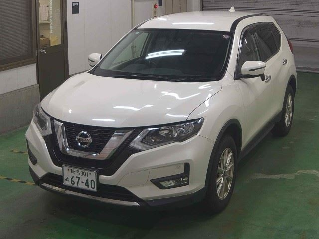 NISSAN X-TRAIL 2018