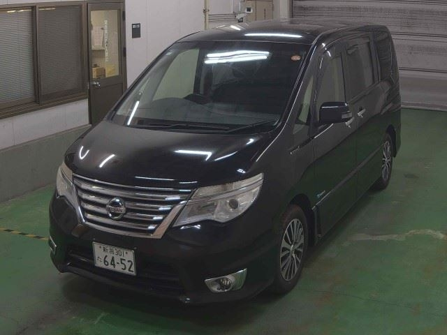 NISSAN SERENA 2015