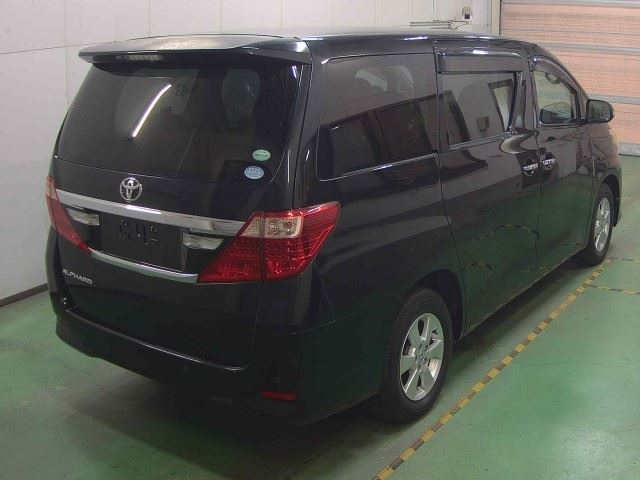 TOYOTA ALPHARD 2012
