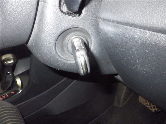 VOLKSWAGEN POLO 2010