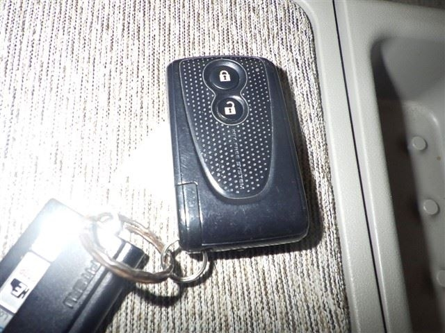 TOYOTA PASSO 2011