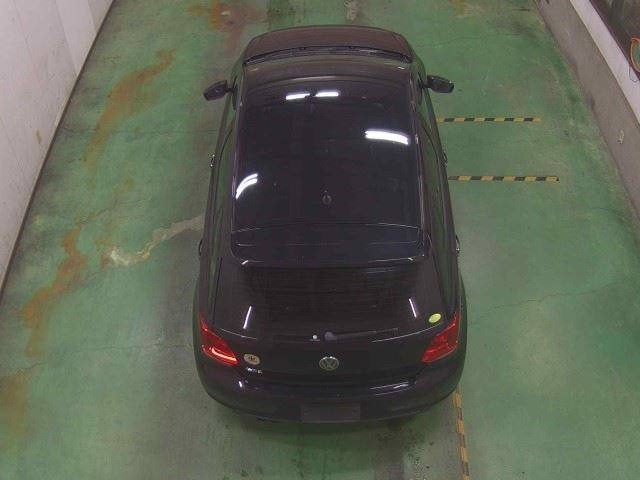VOLKSWAGEN POLO 2012