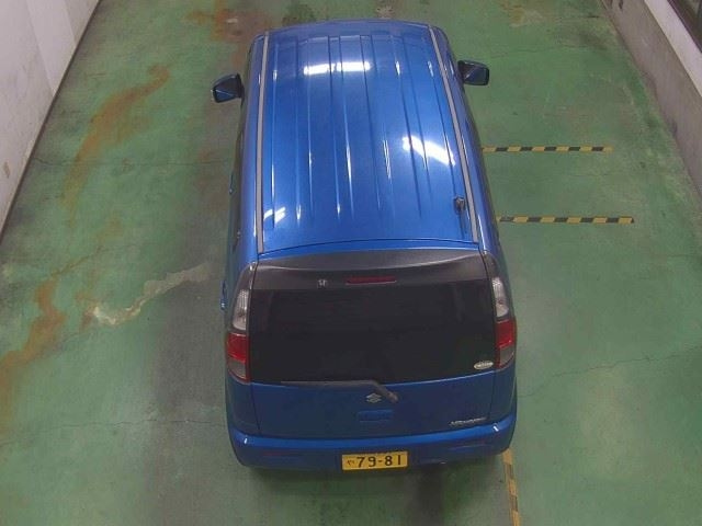 SUZUKI MRWAGON 2011