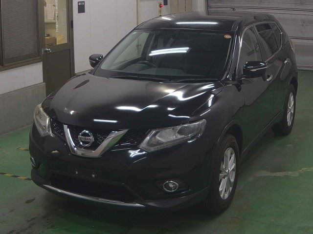 NISSAN X-TRAIL 2015