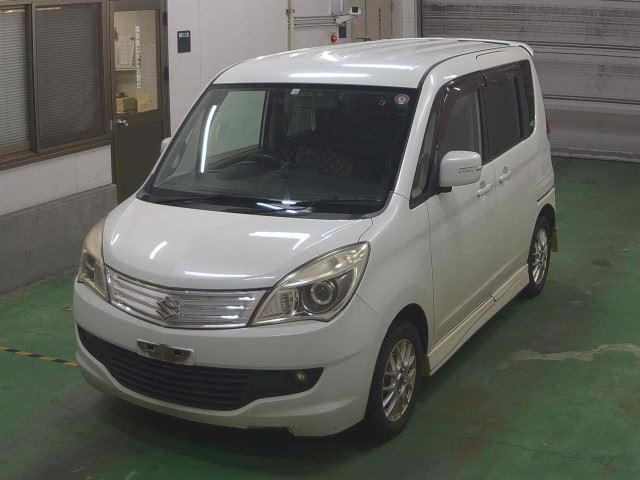 SUZUKI SOLIO 2012