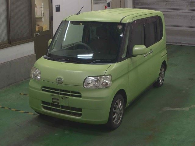 DAIHATSU TANTO 2012