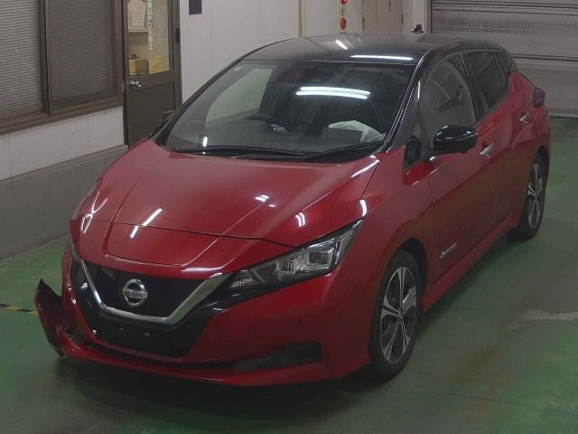 NISSAN LEAF 2020