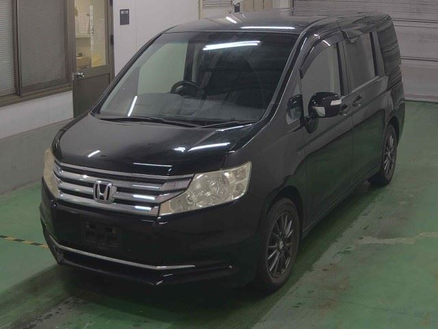 HONDA STEP WAGON 2012
