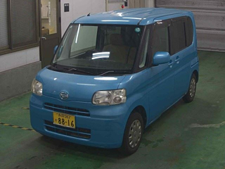 DAIHATSU TANTO 2009
