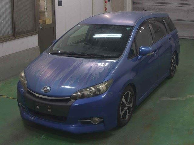 TOYOTA WISH 2012