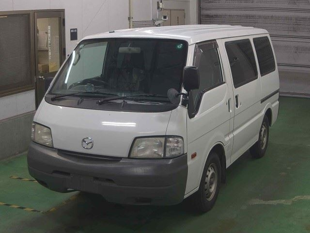 MAZDA BONGO VAN 2009