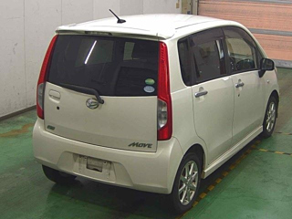 DAIHATSU MOVE 2014