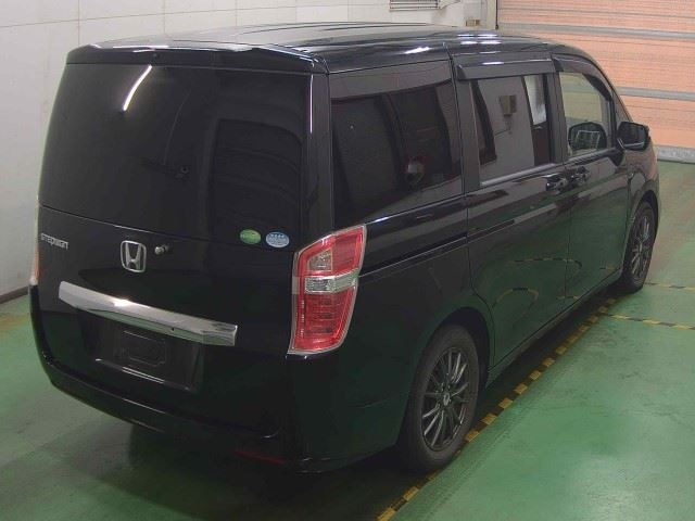 HONDA STEP WAGON 2012