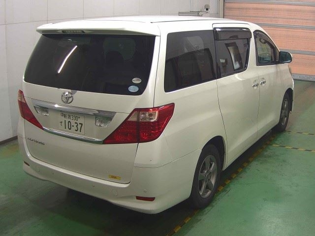 TOYOTA ALPHARD 2009