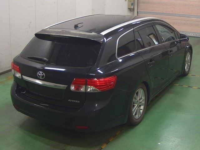 TOYOTA AVENSIS WAGON 2012