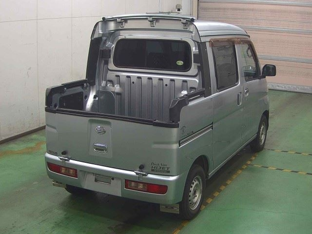 DAIHATSU HIJET VAN 2009