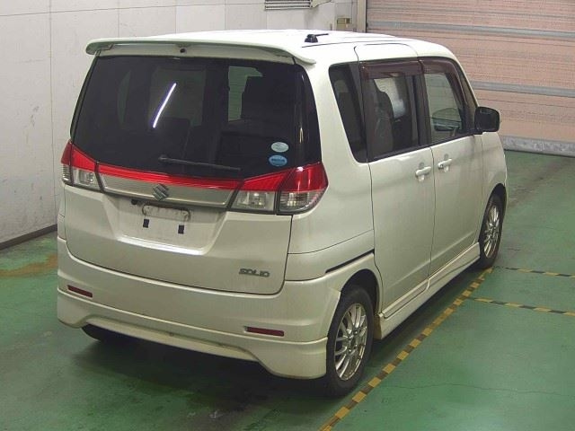 SUZUKI SOLIO 2012