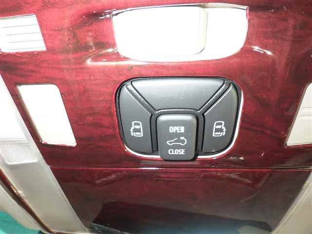 TOYOTA ALPHARD 2014