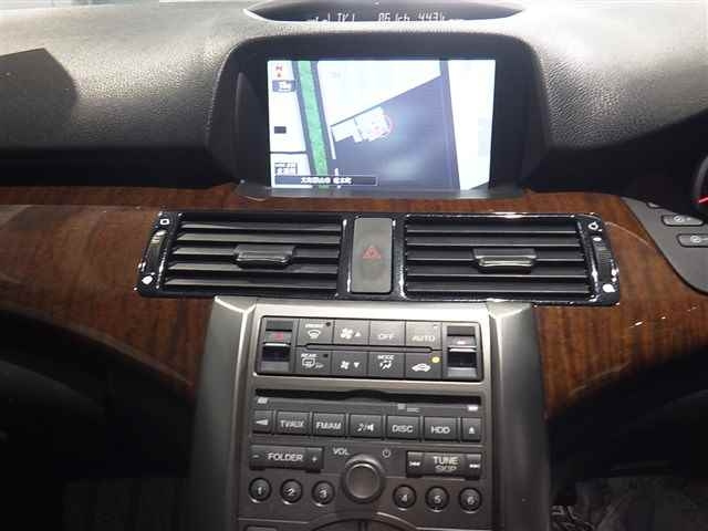 HONDA LEGEND 2010
