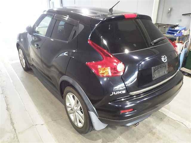 NISSAN JUKE 2012