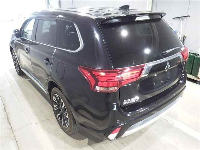 MITSUBISHI OUTLANDER PHEV 2018
